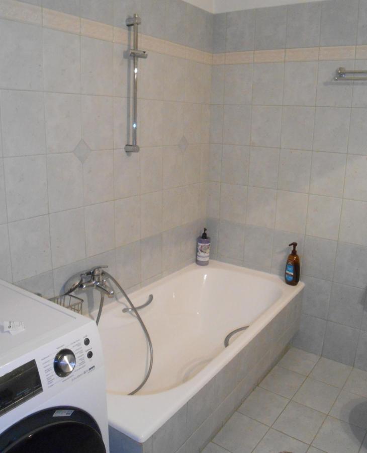 Secret Garden 76 Sq.M. Apartment Close To City Center Ioannina Exterior photo